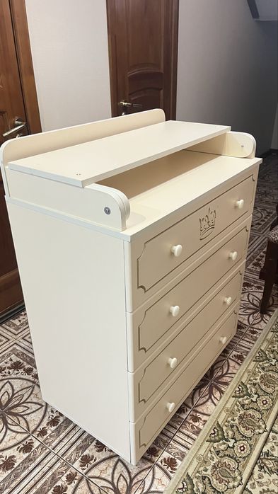 Продам комод+ пеленальный столик