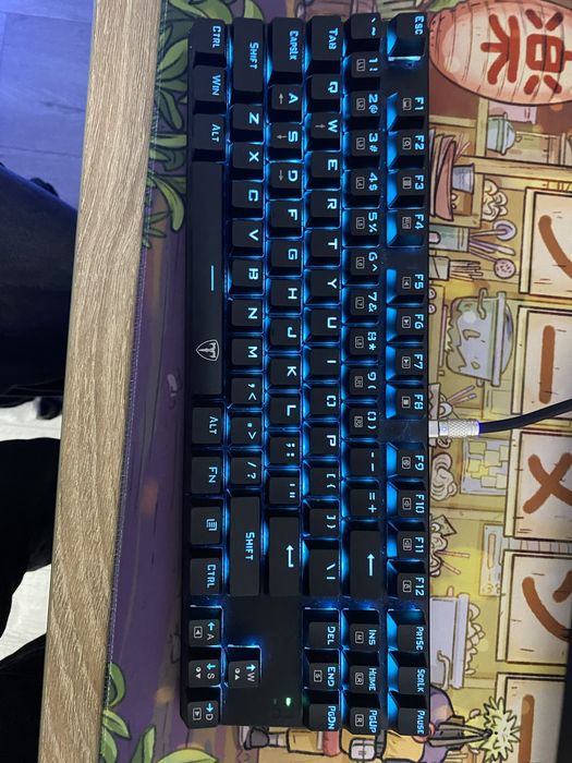 Laptop Lenovo Gaming + setup mouse + tastatura mecanica + cooler