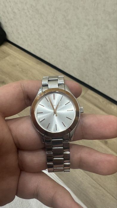 Часы женские Michael Kors