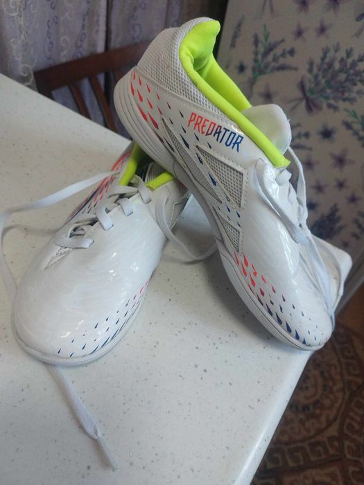 Ghete fotbal  adidas PREDATOR EDGE 4