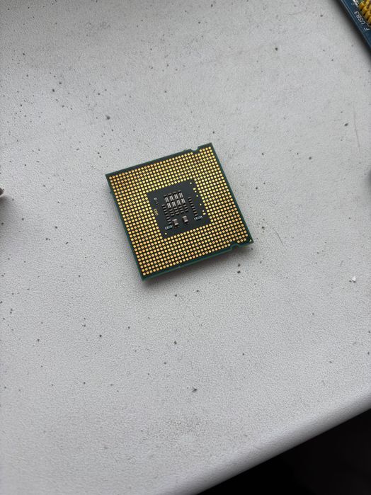 Отдам даром процессор