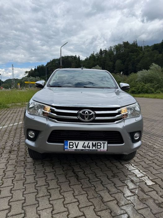 TOYOTA Hilux 2019 — imagine 3
