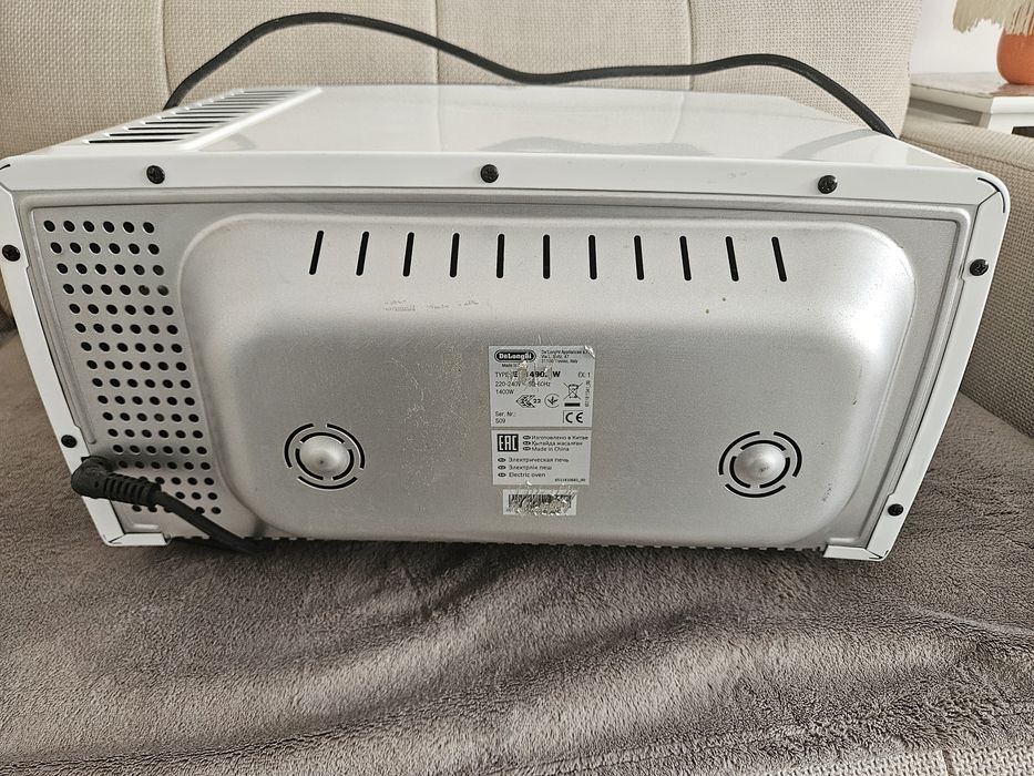 Cuptor electric Delonghi