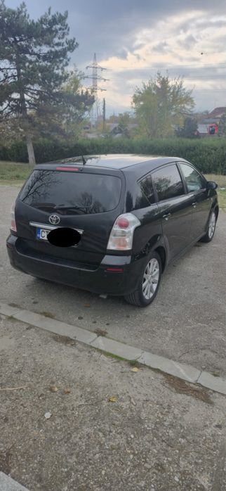 Toyota Corolla Verso 2.2 D-4D • 2008 • 7 locuri