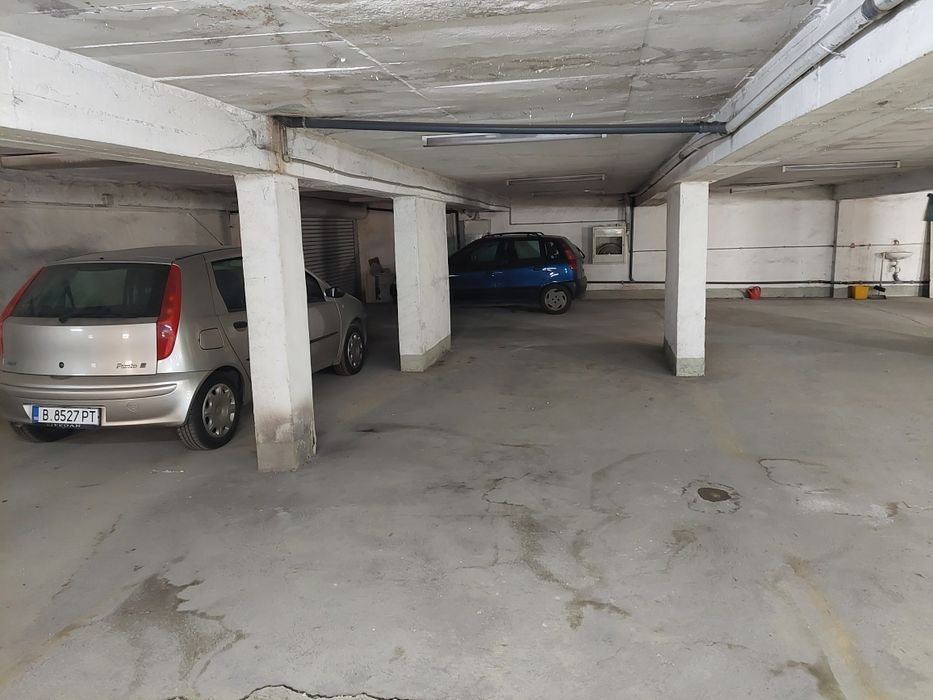 Дава се под наем Гараж / Паркомясто в Варна, Операта - 18 кв.м за 102 € - Снимка #5