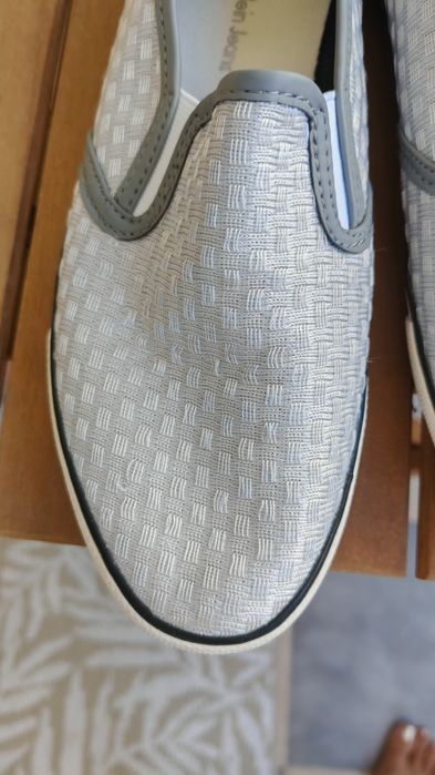 Два чифта летни обувки на Calvin Klein