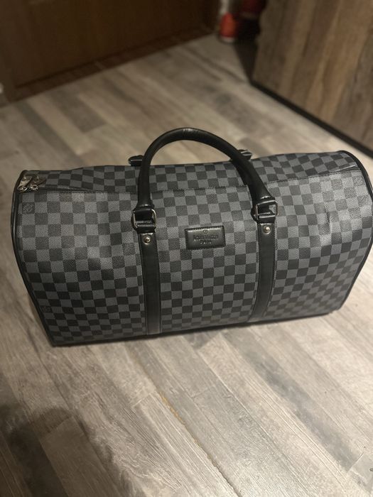 Geanta louis vuitton