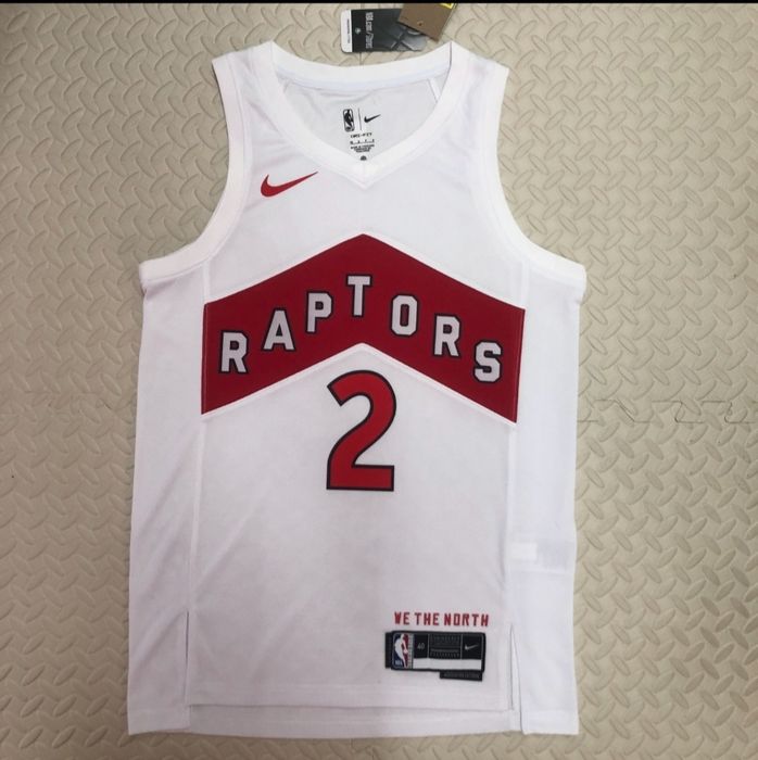 Maiouri de baschet cu Kawhi Leonard