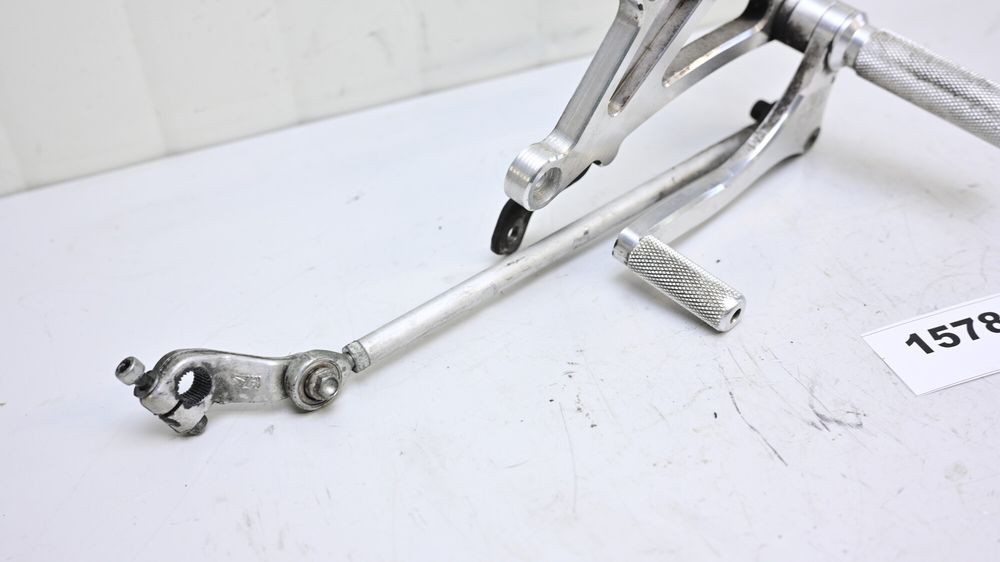 Scarite Fata Stanga Dreapta Pedala Schimbator Aprilia Racing RSV 1000