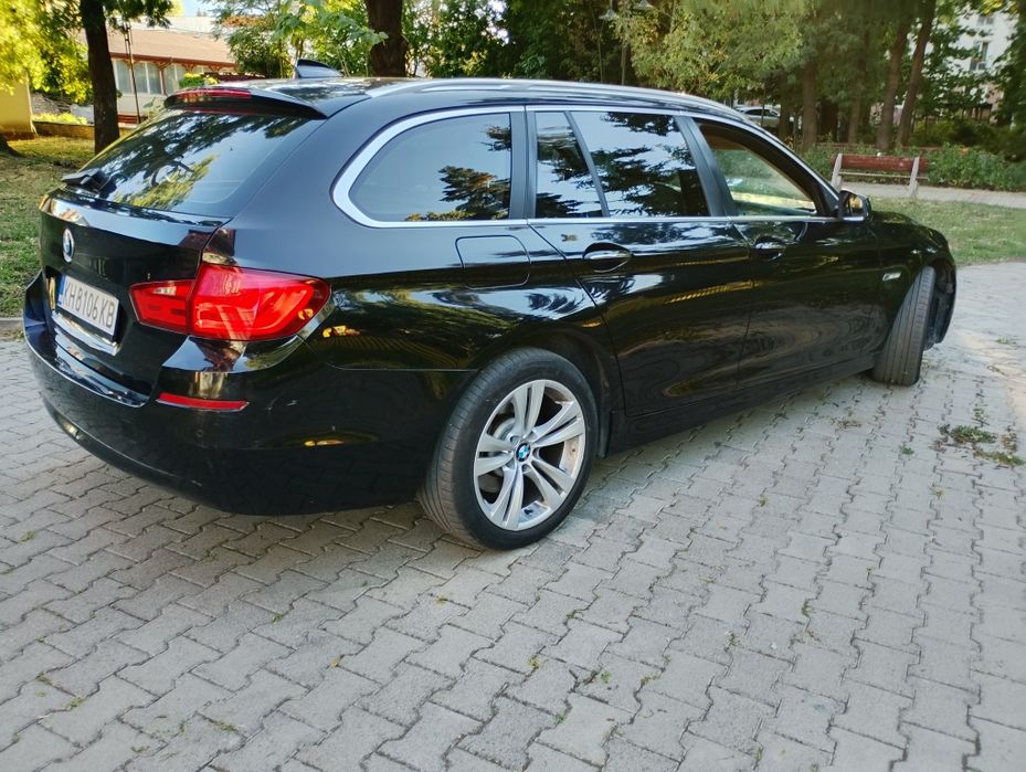 Bmw 525 Xdrive LCI Автомат 8ZF 4х4 Вс.платено и обслужена