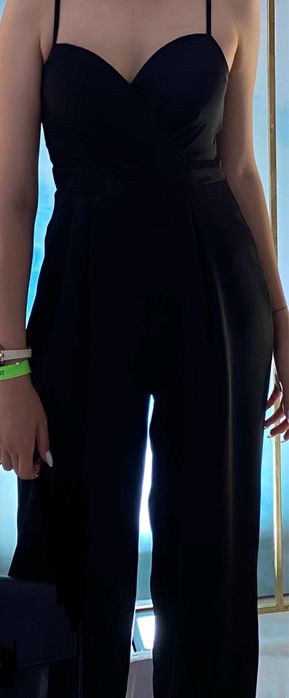 Продается комбинезон для вечера