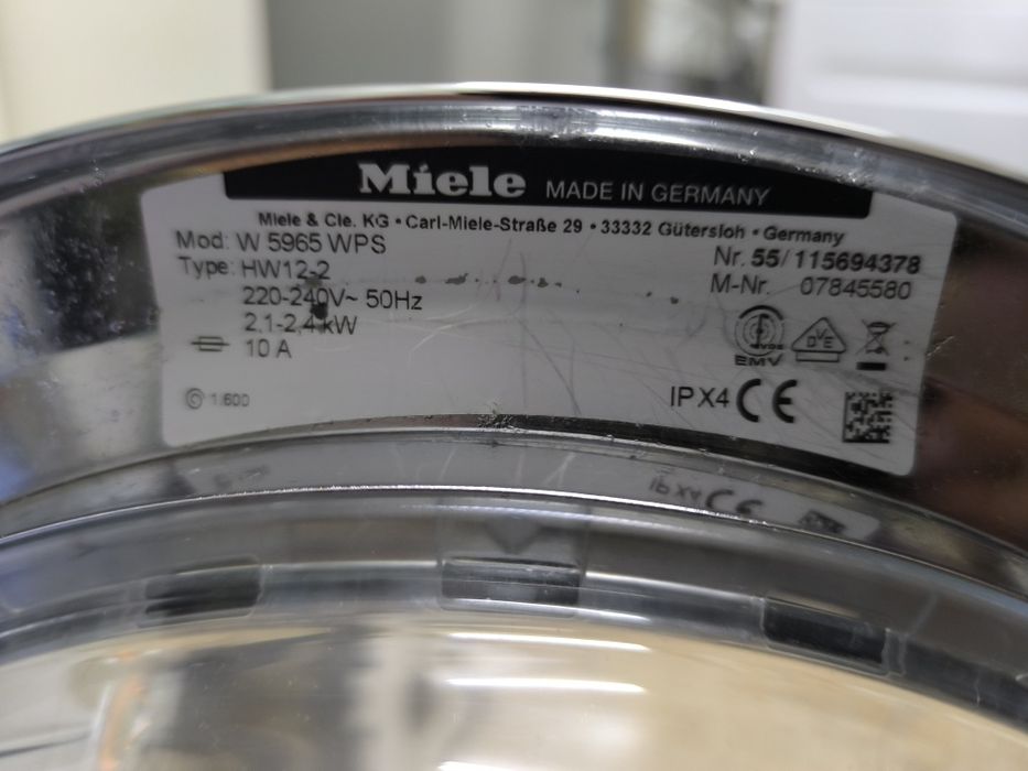 Пералня Miele W 5965 WPS - 8кг. 1600об. Лимитирана серия с пара .