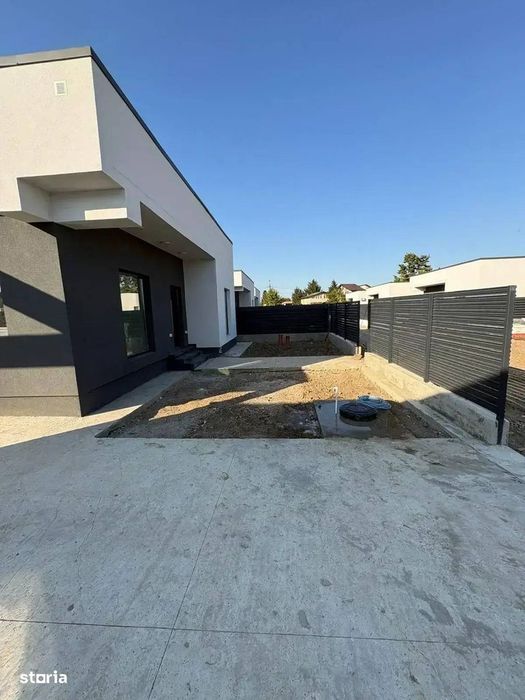Casa De Vanzare 3 Camere |Afumati Deal Canalizare|Incalzire Pardoseala