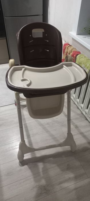 Продам детский стул