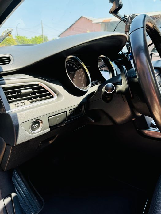 Vând Peugeot 508