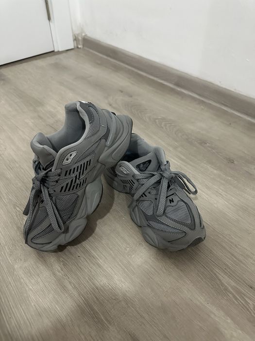 New Balance 9060 Gray