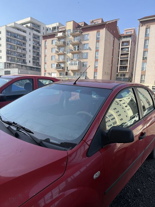 Ford Focus 1.6 benzină