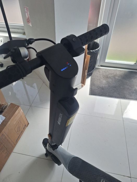 Trotineta JIVR Scooter Plus