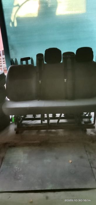 Сиденье автомобиля