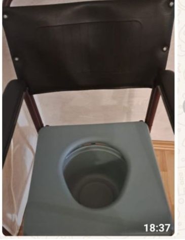 Коляска инвалидной с горшком