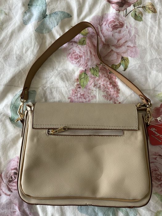 Дамска чанта