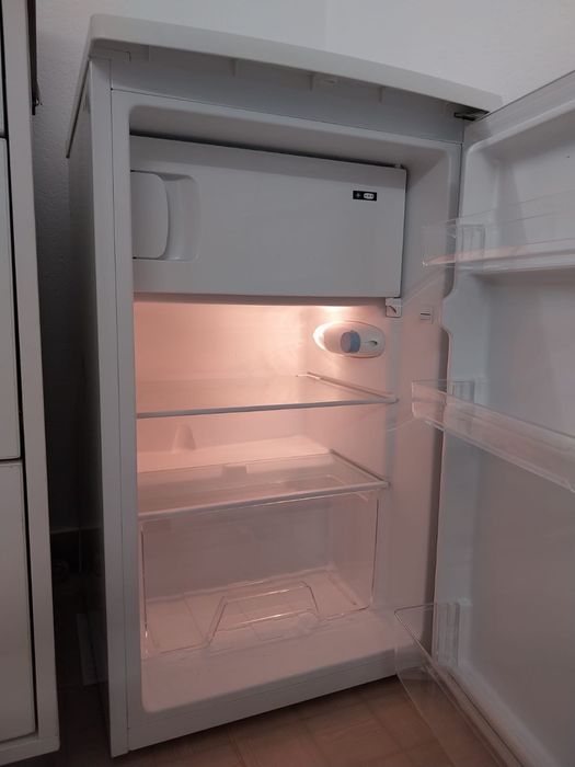 Frigider cu o usa Star-Light FTTM-98APP