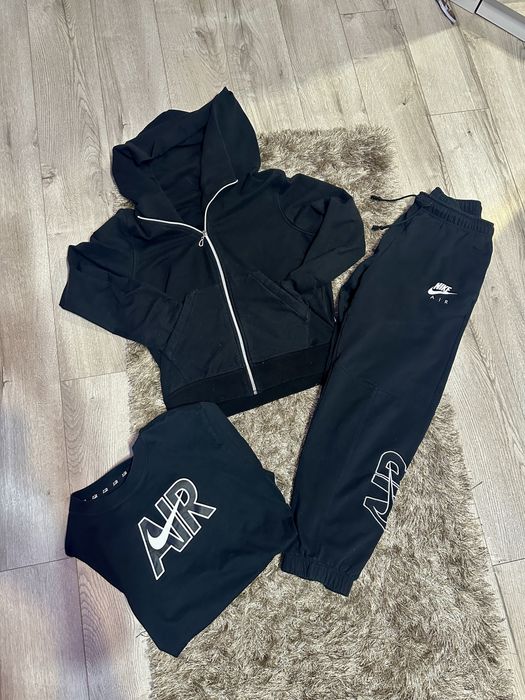 Lot Haine Originale pentru Resell