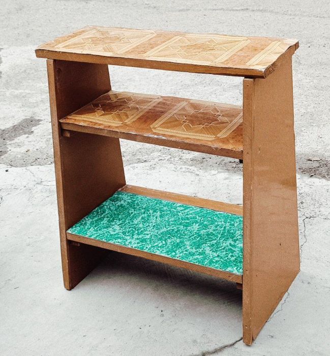 Тумбочка и полка для обуви