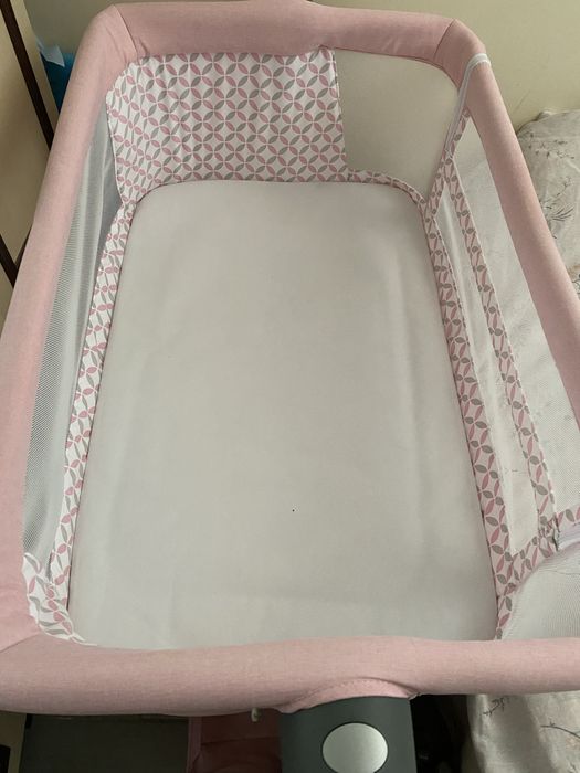 Бебешка кошара next to me