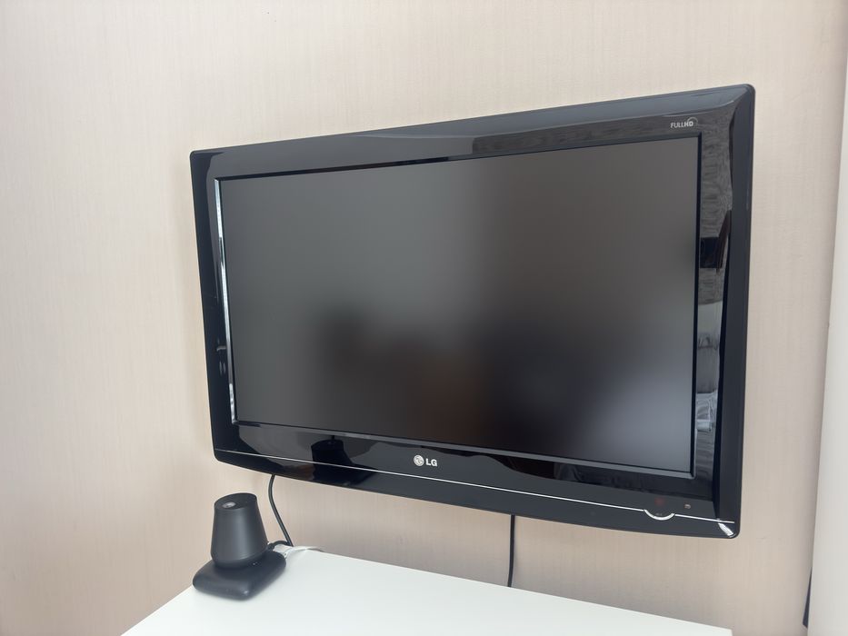 Телевизор LG 80см !ТОП СЪСТОЯНИЕ!