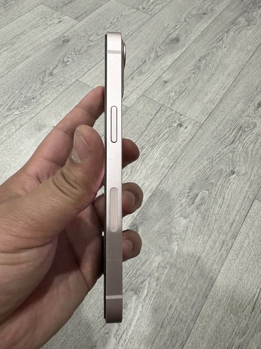 Айфон 13 продам или обменяю 110000