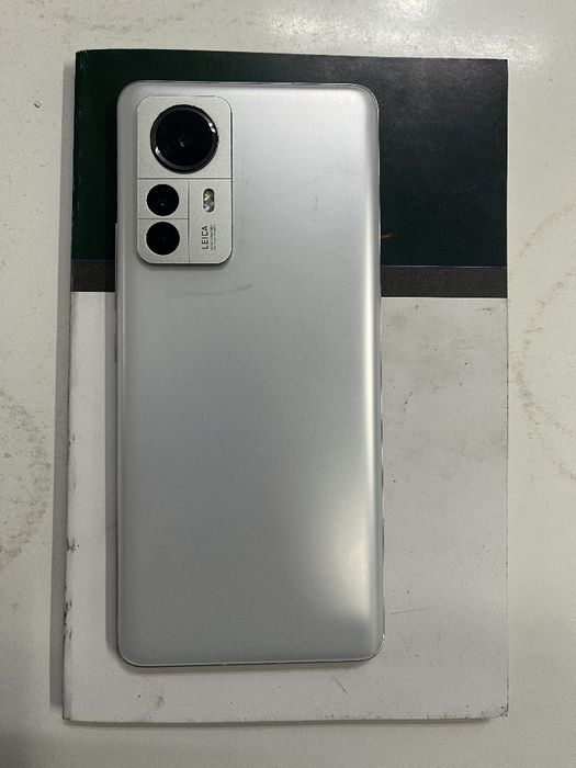 xiaomi 12S pro flagman madel