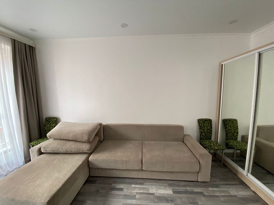 Продам Диван угловой