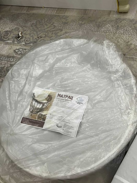 Детская кравать с матрасом