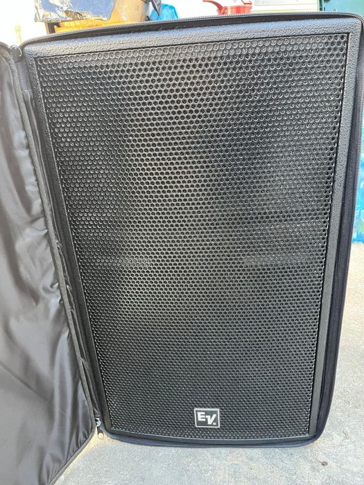 Carucior Electro Voice Rx115, ca noi cu huse