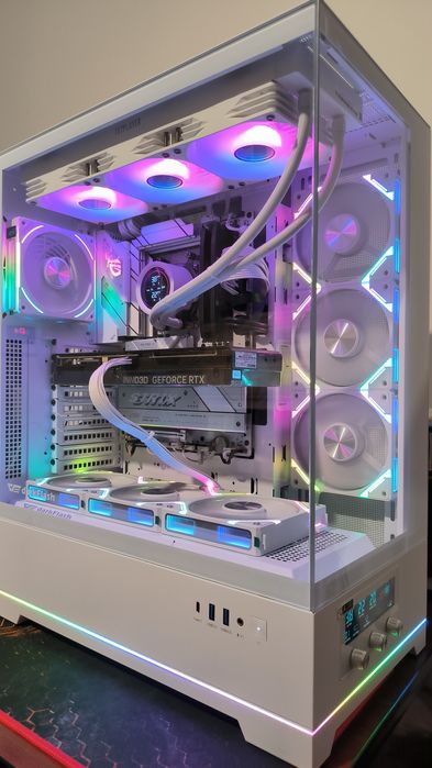 PC Gaming Ryzen 7 9800X3D/RTX5070TI/96GB RAM/SSD 2TB/1200W PSU/AIO LCD