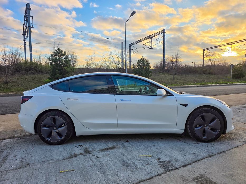 Tesla Model 3 4x4 Dual motor , Long Range 2020