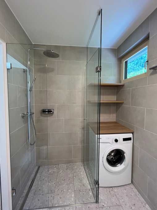 Дава се под наем Двустаен апартамент в Пловдив, Остромила - 50 кв.м за 306 € - Снимка #2