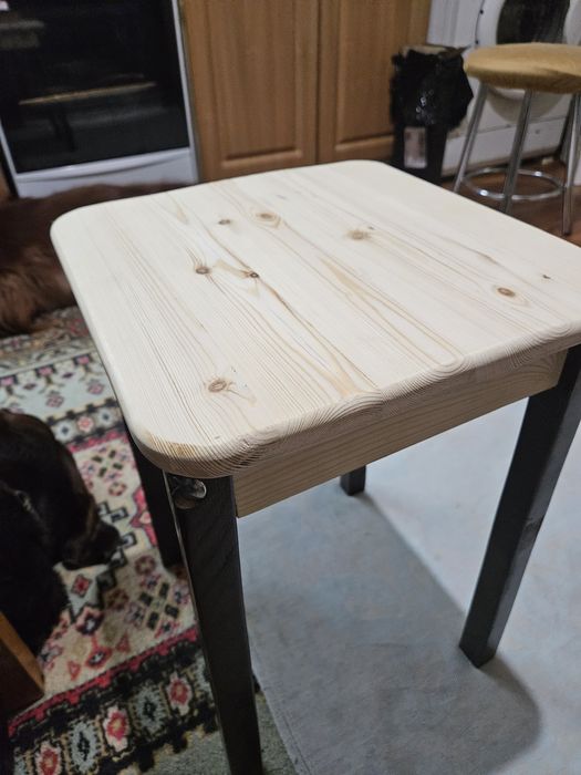 Табуретки ручной работы