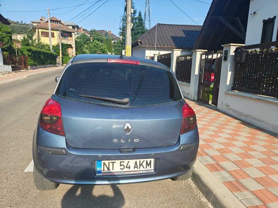 Vanzare Renault Clio 2008 1.4 benzina