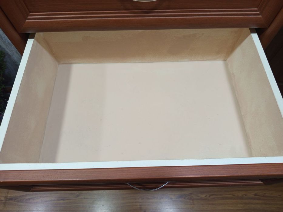 Комод 70см на 130см