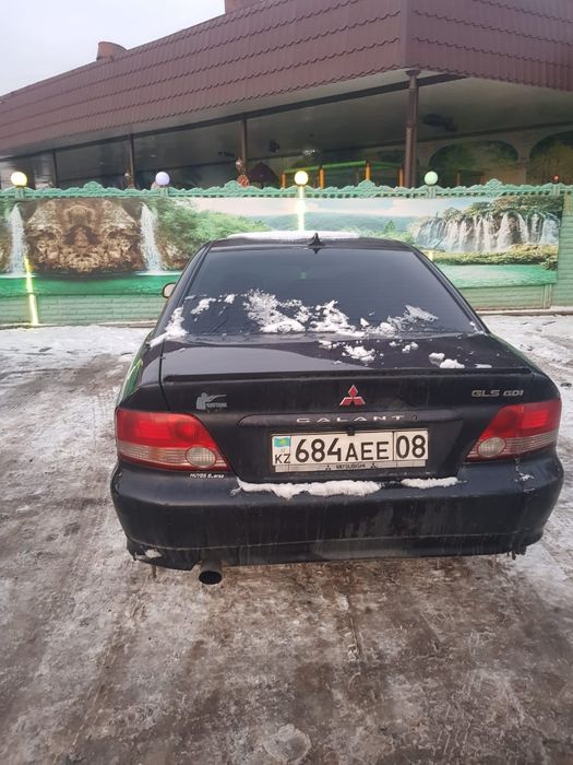 Митсубиси галант акула