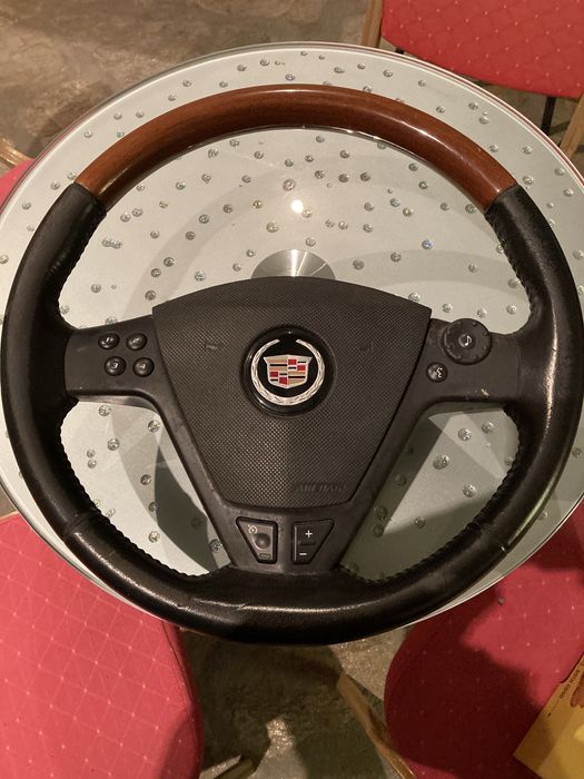 Волан от Cadillac cts с Airbag !