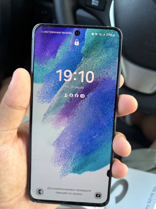 Смартфон Samsung s21 fe