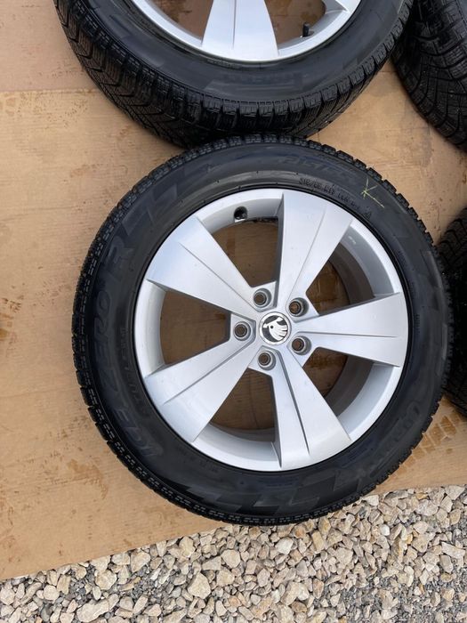 Jante Roti iarna Skoda Superb 3 215/55R17 FACTURA