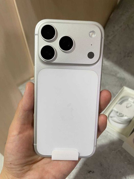 iphone 17 pro г.Атырау Махамбета 101