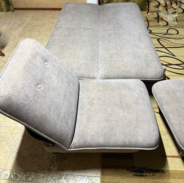 Диван + кресло + пуфик