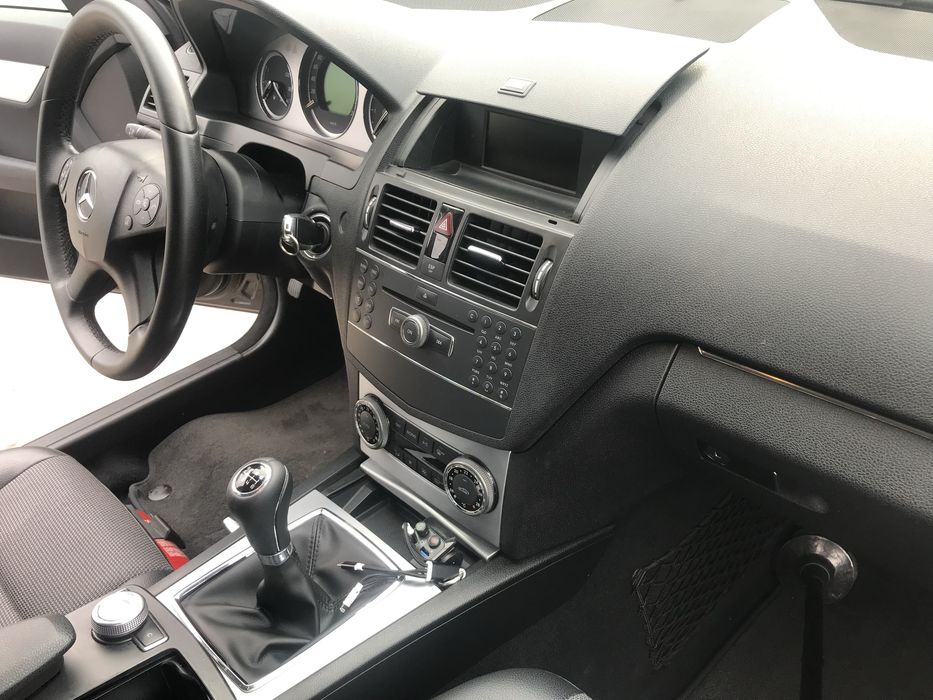 mercedes benz disel 2,2
