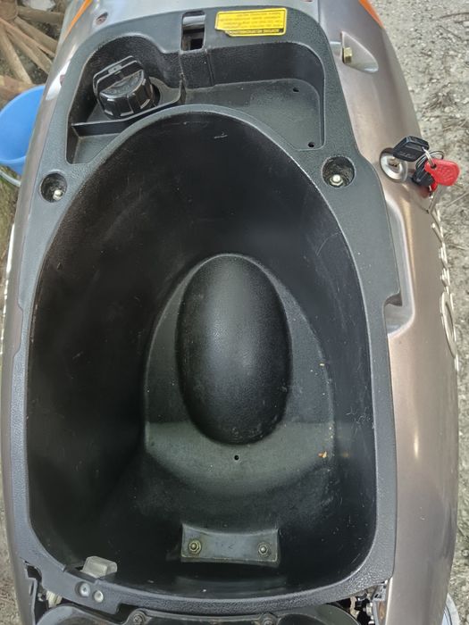 Scuter Daelim Otello 125 cm