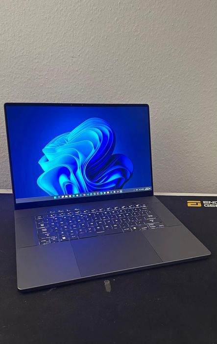 Laptop ASUS ROG Zephyrus G16 OLED 2024, Ryzen AI 9, RTX 4060, 32Gb RAM